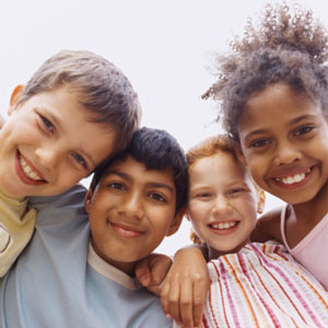 multi-ethnic-children-playing-sq-300
